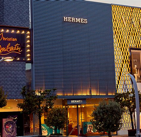 hermes stores in istanbul.